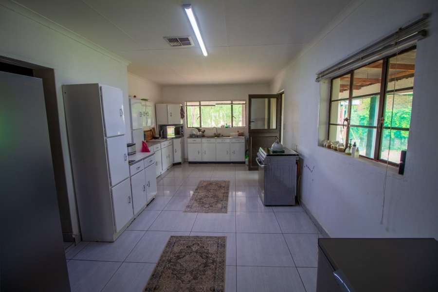 5 Bedroom Property for Sale in Louisvale Northern Cape